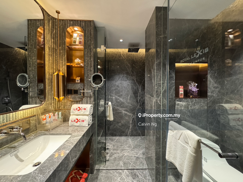 For Sale - Royal Lexis