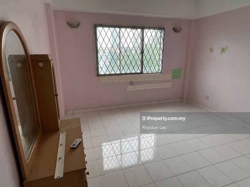 Kondominium untuk Dijual di Bukit Awansari (OG Court) oleh Royston Lau - iProperty.com.my