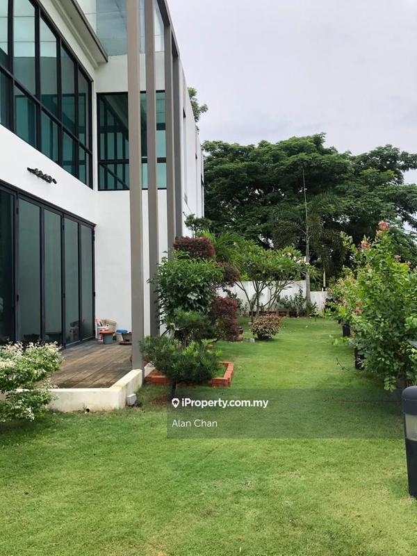 Rumah Teres 3-Tingkat untuk Dijual di Sierra 6 Corner Lot @ Bandar 16 Sierra Puchong, Puchong oleh Alan Chan - iProperty.com.my