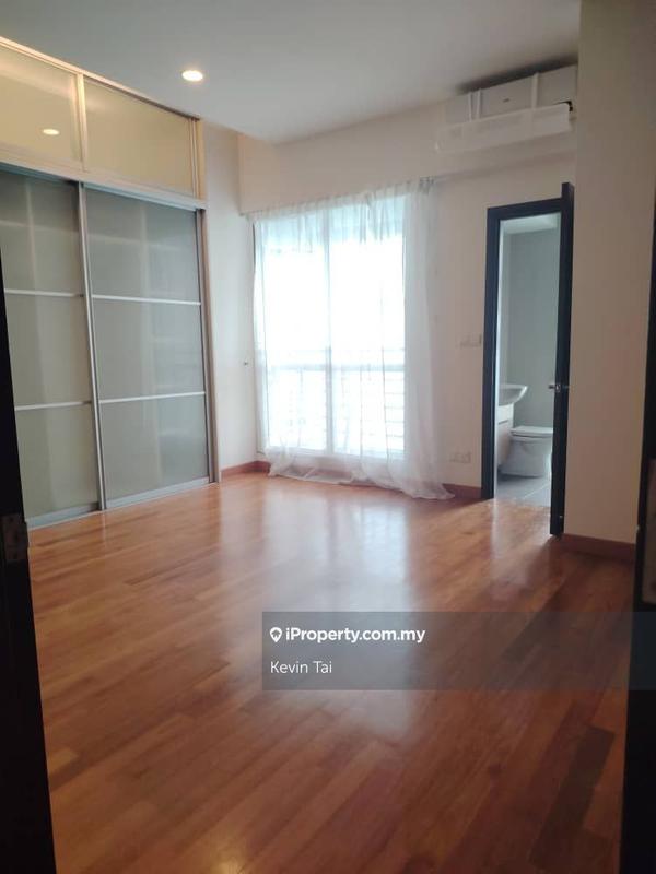 For Sale - 9 Bukit Utama Condominium