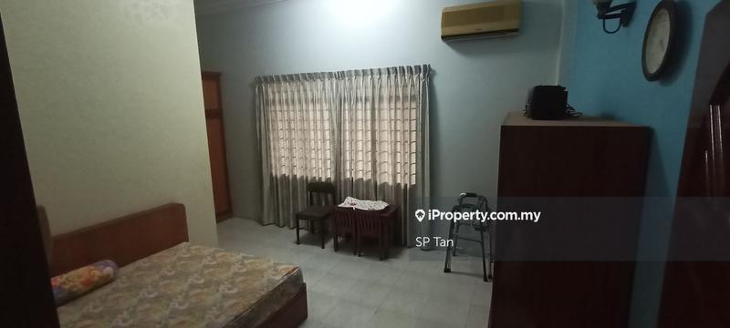 Bungalow House for Sale in Tangkak town, Tangkak by SP Tan - iProperty.com.my