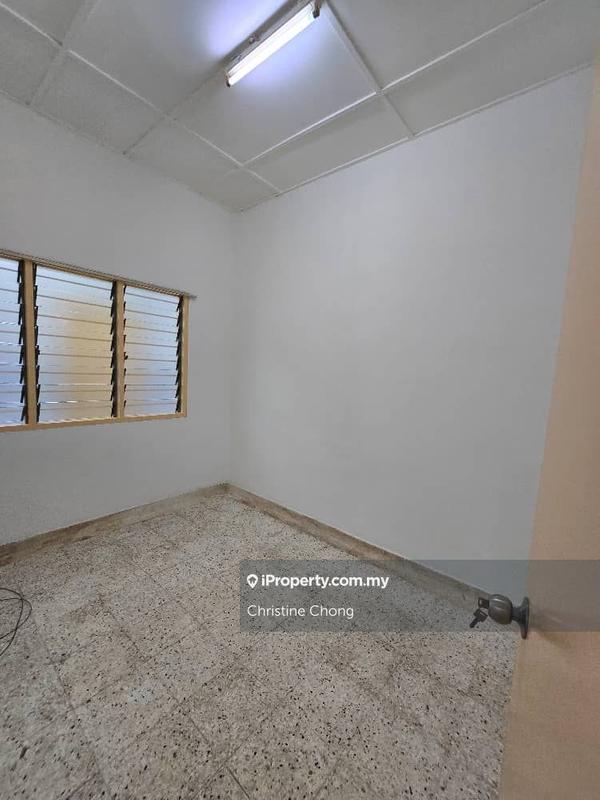 Rumah Berangkai 1 Tingkat untuk Dijual di Taman Rakan, Kajang oleh Christine Chong - iProperty.com.my