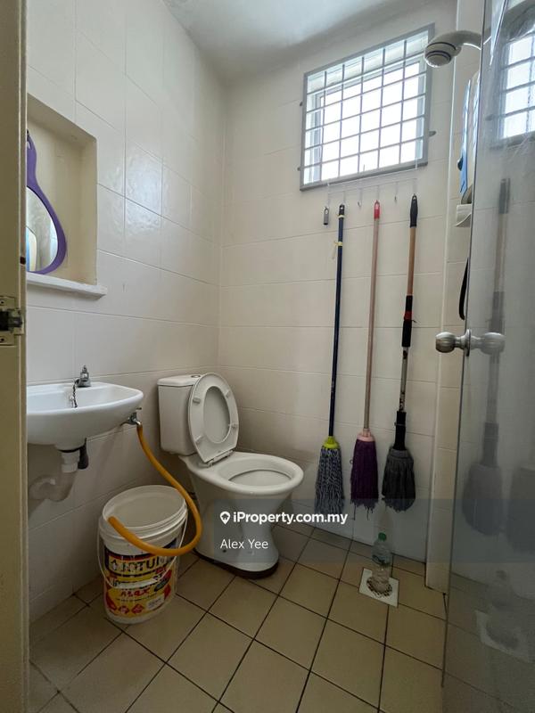 Rumah Berangkai 3 Tingkat untuk Dijual di Furnised 3 Storey house at West Lake Kampar, Kampar oleh Alex Yee - iProperty.com.my