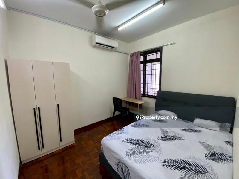 For Rent - Vista Komanwel B