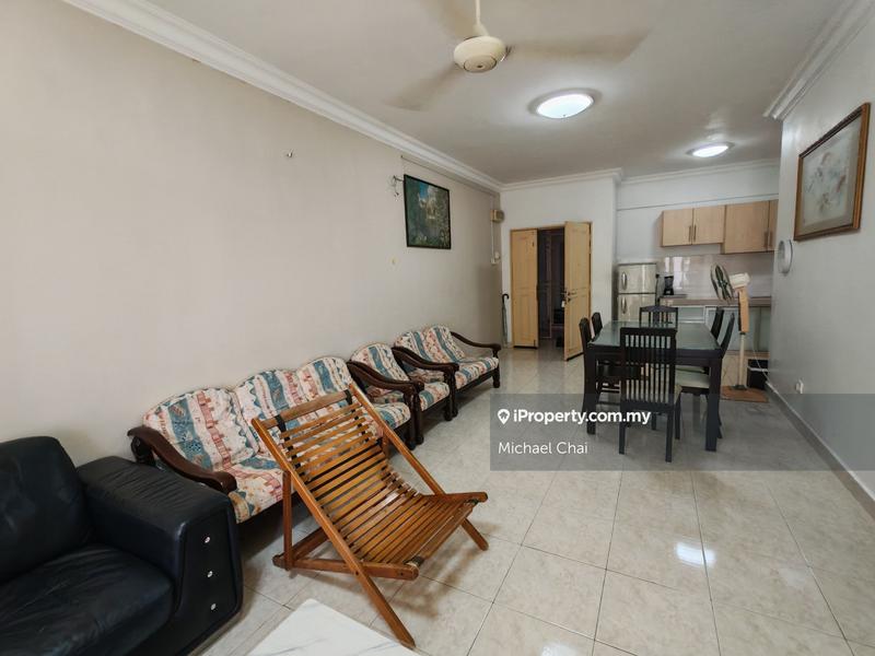 For Rent - Koi Tropika