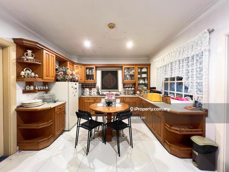 Bungalow House for Sale in Taman Tun Dr. Ismail, Kuala Lumpur by Ivan Lee - iProperty.com.my