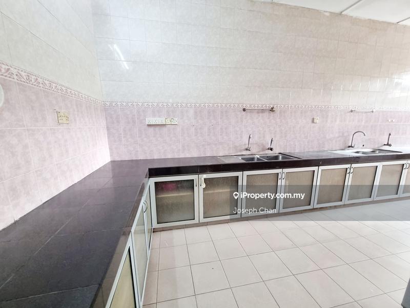 Rumah Berkembar untuk Dijual di Seksyen 9, Shah Alam oleh Joseph Chan - iProperty.com.my