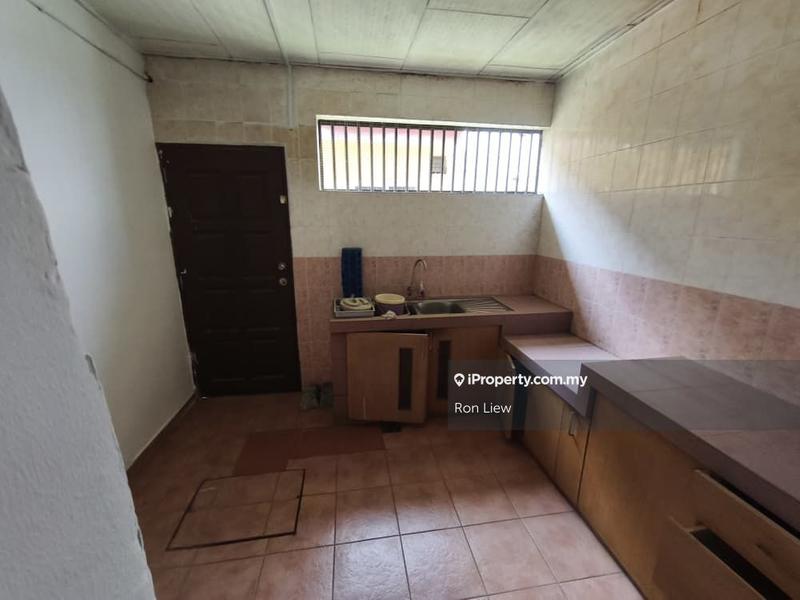 Rumah Teres 2-Tingkat untuk Dijual di Saujana Puchong, Puchong oleh Ron Liew - iProperty.com.my