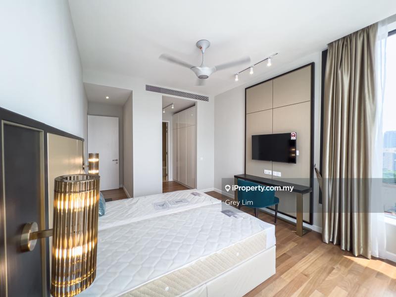 For Sale - Pavilion Ceylon Hill