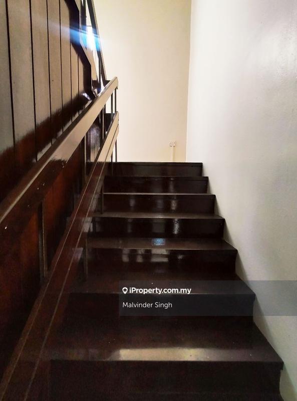 Bungalow House for Sale in Ampang Jaya, Ampang by Mel Walia - iProperty.com.my