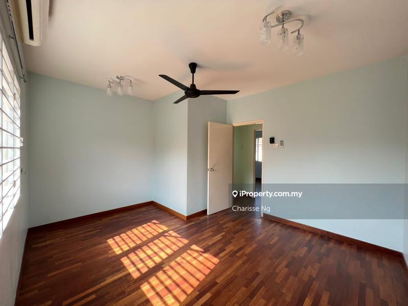 Rumah Berangkai 2.5 Tingkat untuk Dijual di mic2e, Cheras oleh Charisse Ng - iProperty.com.my