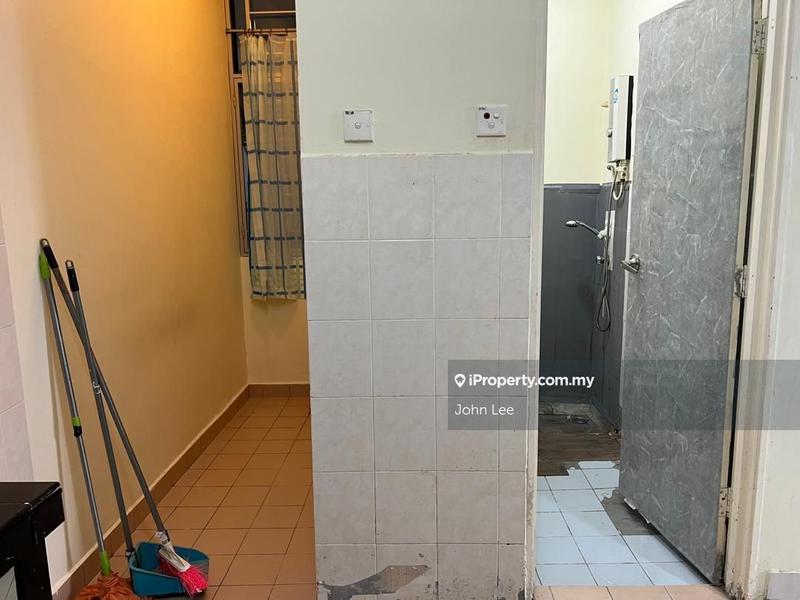 Rumah Bandar untuk Dijual di Batu 9, Cheras oleh John Lee - iProperty.com.my