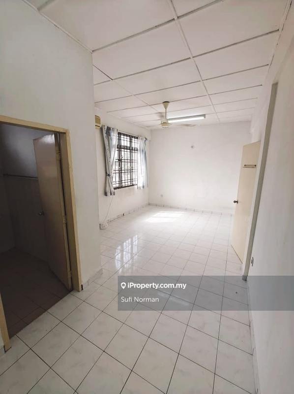 Rumah Teres untuk Dijual di Taman Sri Putri, Kulai oleh Sufi Norman - iProperty.com.my