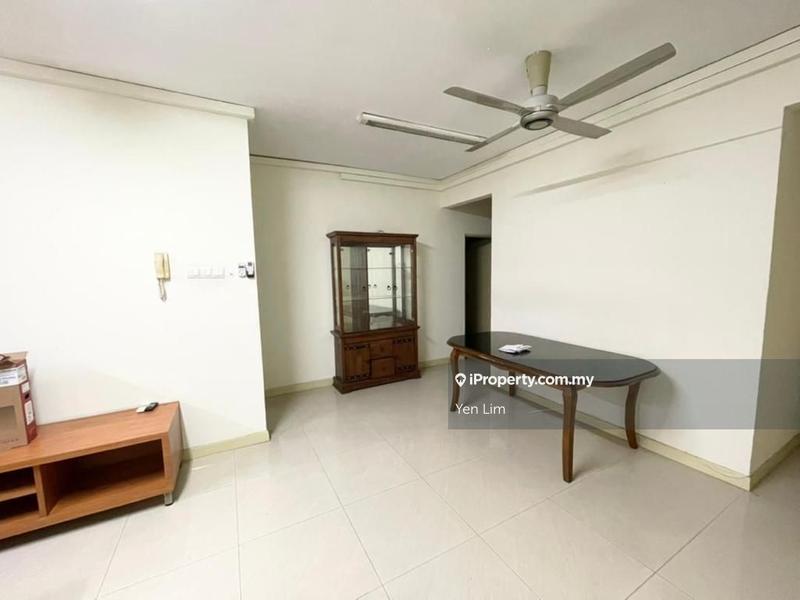 Condominium for Sale in Savanna Condominium by Yen Lim - iProperty.com.my