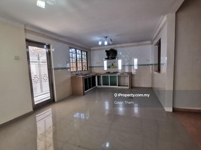 Semi-Detached House for Sale in Taman Overseas Union (Taman Oug), Jalan Klang Lama (Old Klang Road) by Gavin Tham - iProperty.com.my