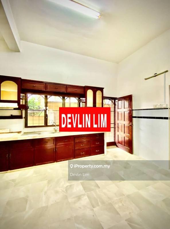 Rumah Berkembar untuk Dijual di Tanjung Bungah, Penang oleh Devlin Lim - iProperty.com.my
