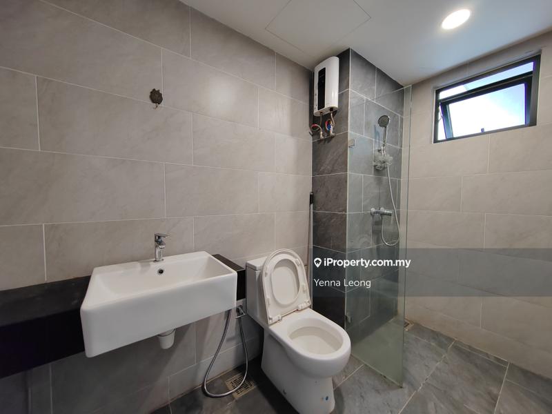 Kediaman Servis untuk Dijual di Emporis oleh Yenna Leong - iProperty.com.my