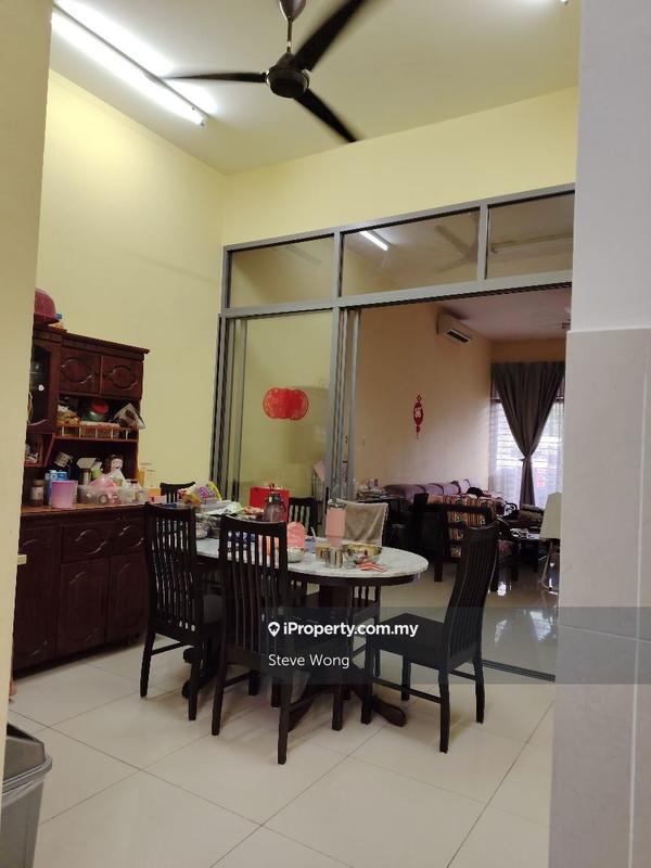 Rumah Berangkai 3 Tingkat untuk Dijual di Taman Puncak Jalil, Seri Kembangan oleh Steve Wong - iProperty.com.my