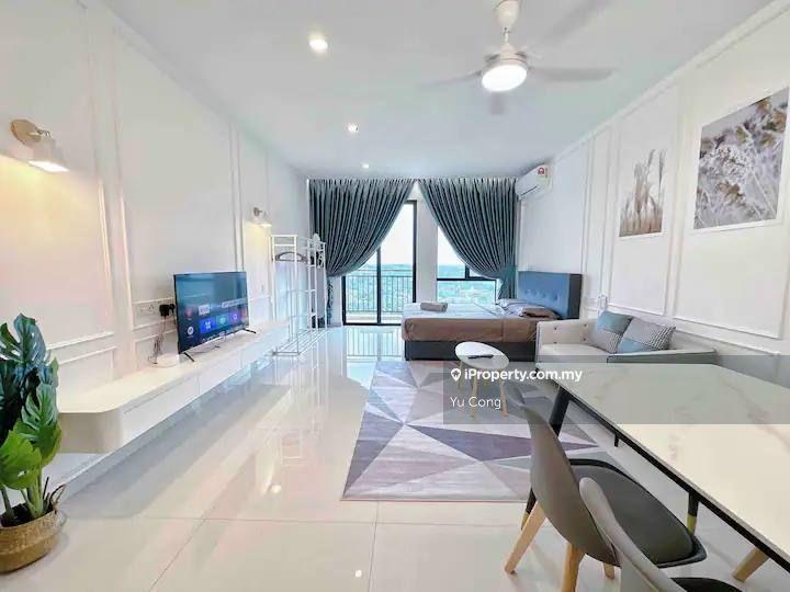 For Sale - Country Garden Central Park