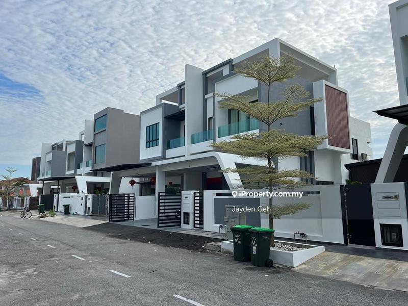 Rumah Berkembar untuk Dijual di Taman Gunung Perak, Alor Setar oleh Jayden Geh - iProperty.com.my