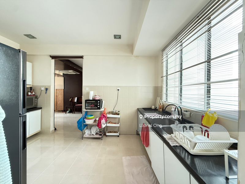 For Sale - Riana Green East