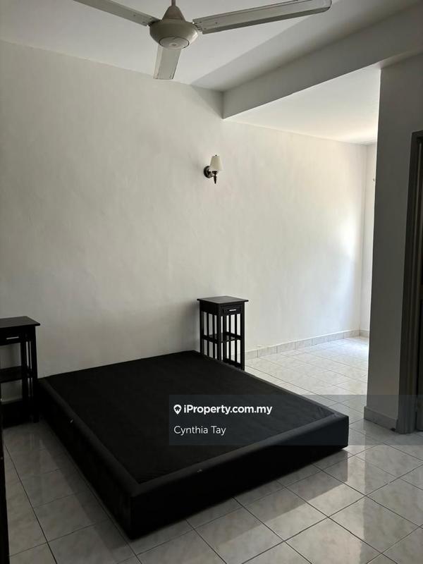 Apartment for Sale in Spanish Villa by Cynthia Tay - iProperty.com.my