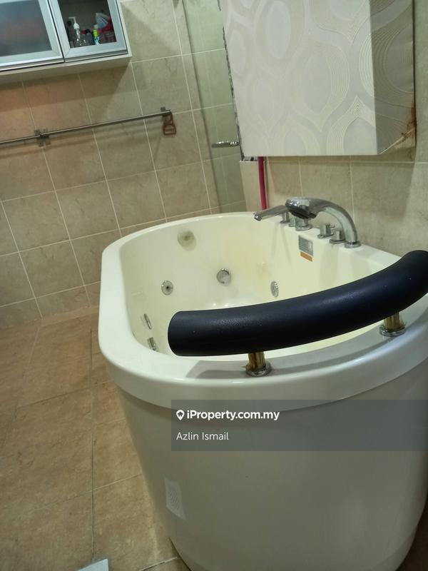 Semi-Detached House for Sale in Cahaya Spk, Shah Alam by Azlin Ismail - iProperty.com.my