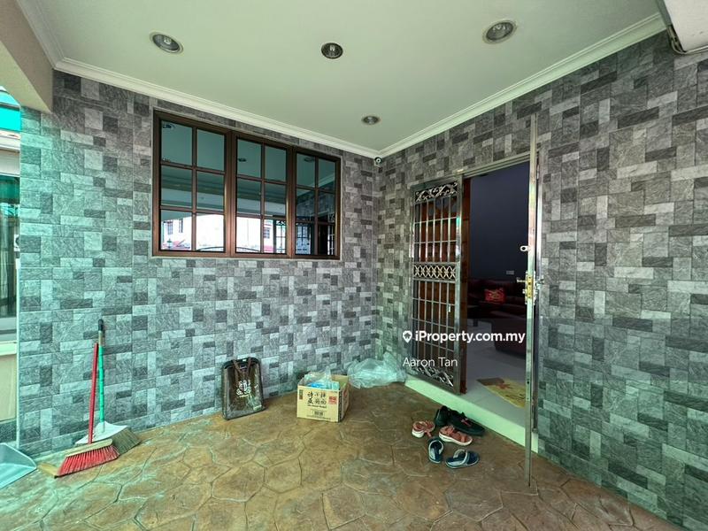 Semi-Detached House for Sale in Medan Lapangan Legenda, Ipoh by Aaron Tan - iProperty.com.my