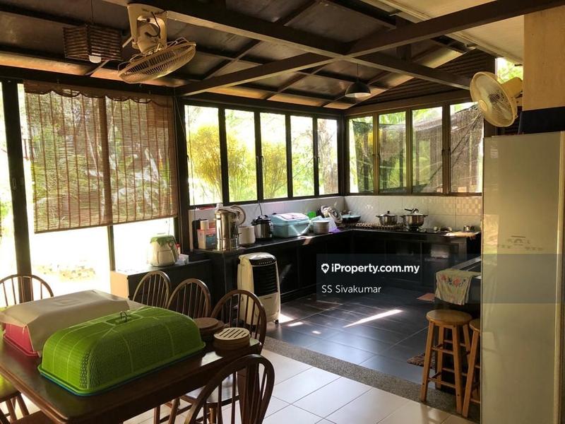 Bungalow House for Sale in College Heights Garden Resort, Pajam, Nilai by SS Sivakumar - iProperty.com.my