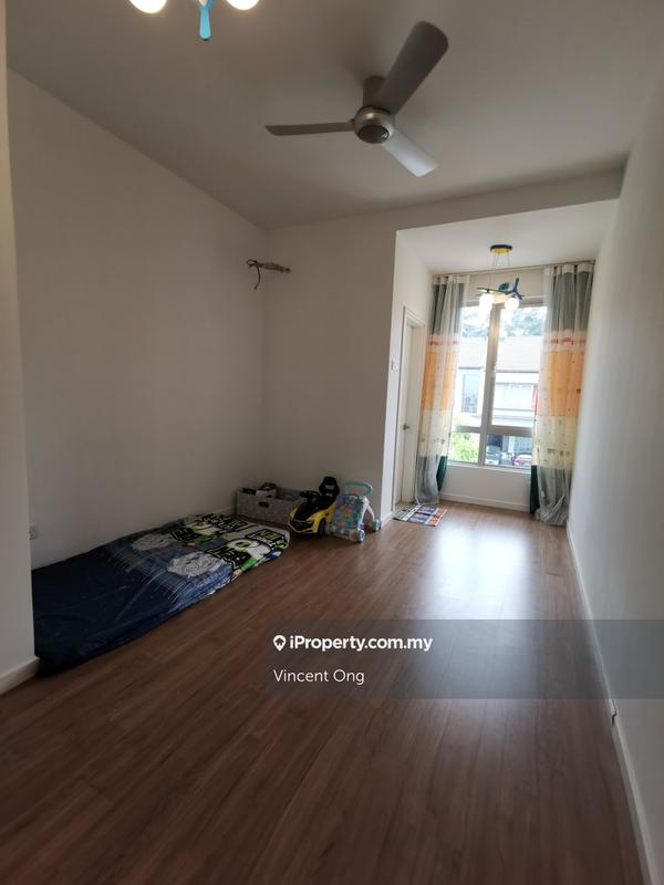 Rumah Berangkai 2 Tingkat untuk Dijual di Kota Kemuning, Shah Alam oleh Vincent Ong - iProperty.com.my