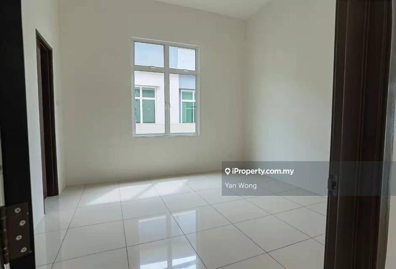 Bungalow House for Sale in yd3kp, Bukit Mertajam by Yan Wong - iProperty.com.my