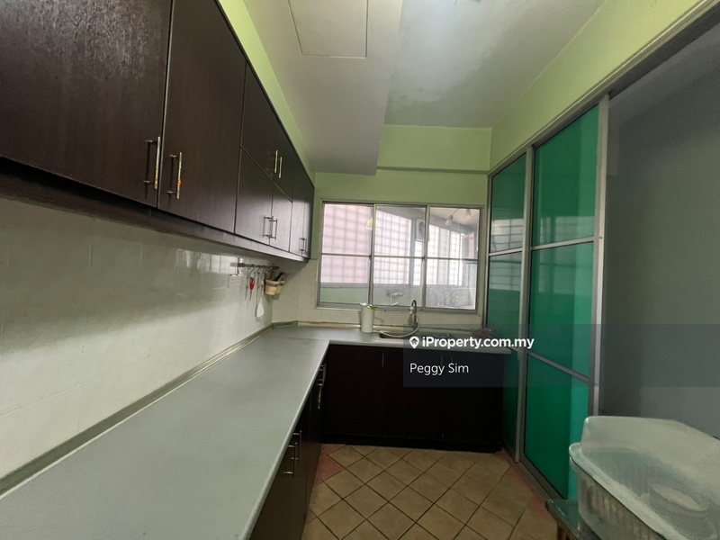 For Sale - La Vista Condominiums