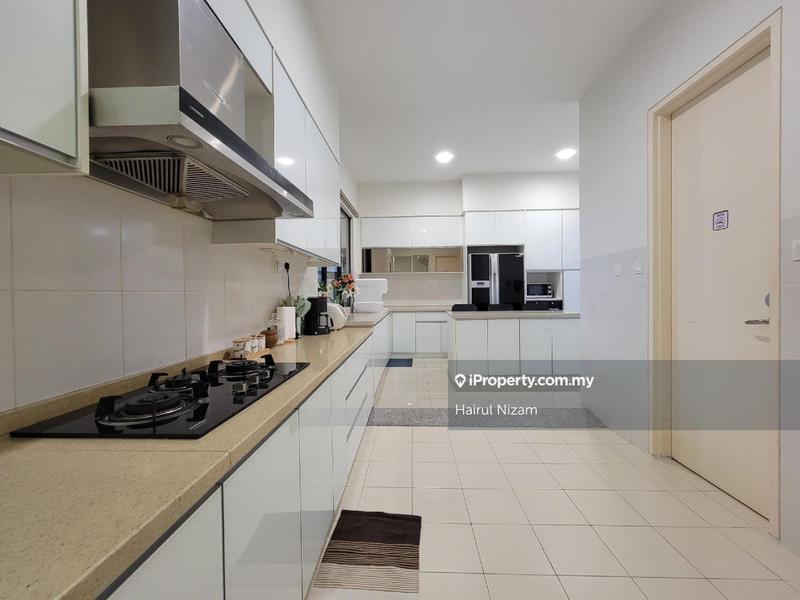 Rumah Berkembar untuk Dijual di Kota Seriemas, Nilai oleh Hairul Nizam - iProperty.com.my