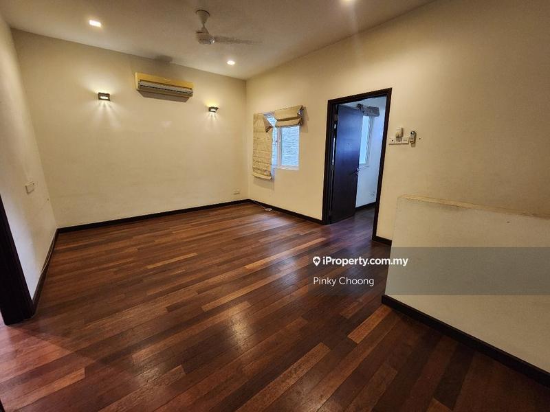 Rumah Berangkai 2.5 Tingkat untuk Dijual di Valencia, Sungai Buloh oleh Pinky Choong - iProperty.com.my