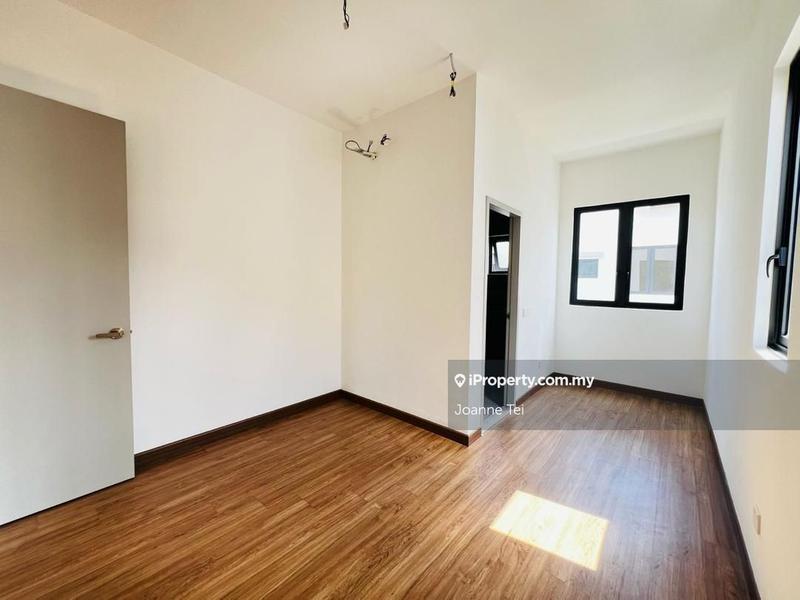 Rumah Berkembar untuk Dijual di Cyber 10, Cyberjaya oleh Joanne Tei - iProperty.com.my
