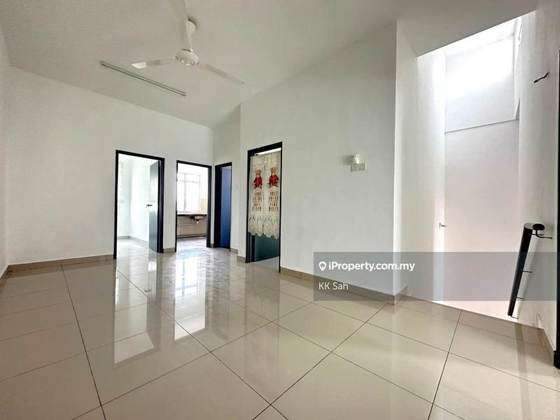 Townhouse for Sale in Taman Semenyih Mewah, Semenyih by KK Sah - iProperty.com.my