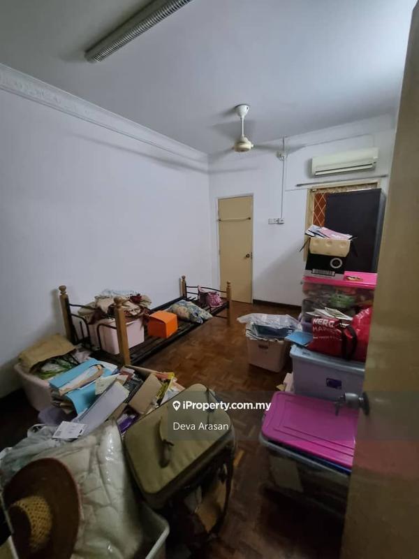 Rumah Berkembar untuk Dijual di Seksyen 6, Petaling Jaya oleh Deva Arasan - iProperty.com.my