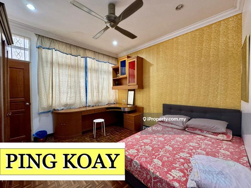 Rumah Berkembar untuk Dijual di 2 STY SEMI-D | RENOVATED | near GURNEY PARAGON, Pulau Tikus oleh Ping Koay - iProperty.com.my