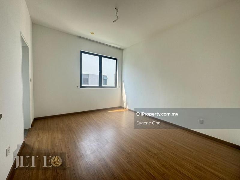 Rumah Berkembar untuk Dijual di Twentyfive7, Tanjong Duabelas oleh Eugene Ong - iProperty.com.my