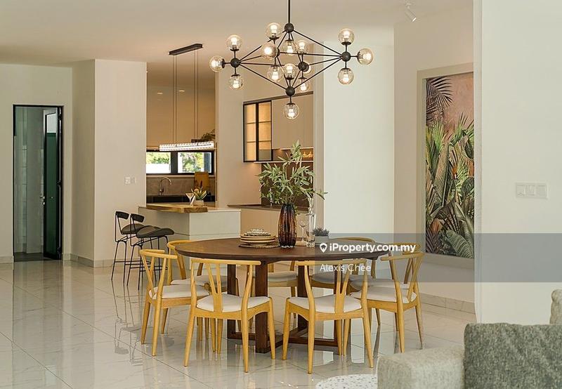 Bungalow House for Sale in Hilltop Mansions, Meru Valley Golf Resort, Ipoh by Alexis Chee - iProperty.com.my