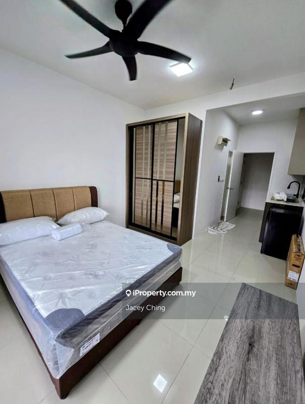 For Rent - Vista Sentul Residences