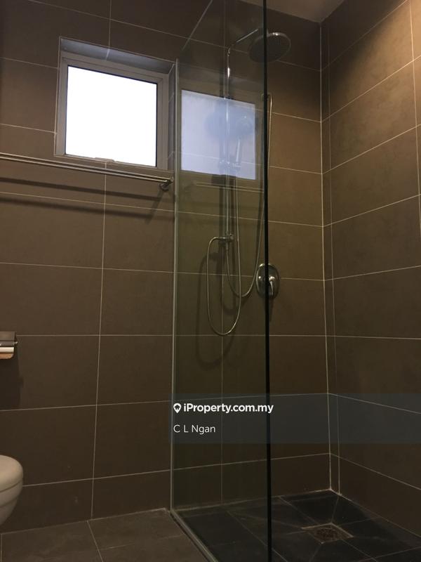 Service Residence for Sale in Waldorf Tower by C L Ngan - iProperty.com.my