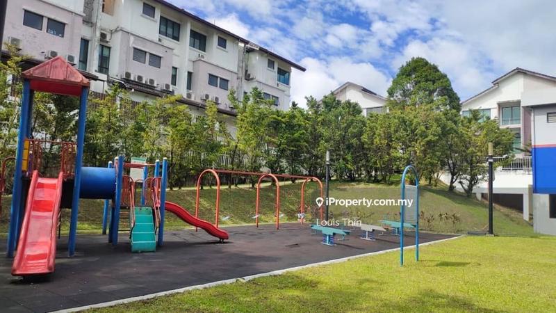 3-storey Terraced House for Sale in Perdana Residence 2, beside168 Park Mall, Selayang by Louis TT - iProperty.com.my