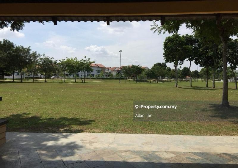 Rumah Berkembar untuk Dijual di Setia Utama, Setia Alam oleh Allan Tan - iProperty.com.my