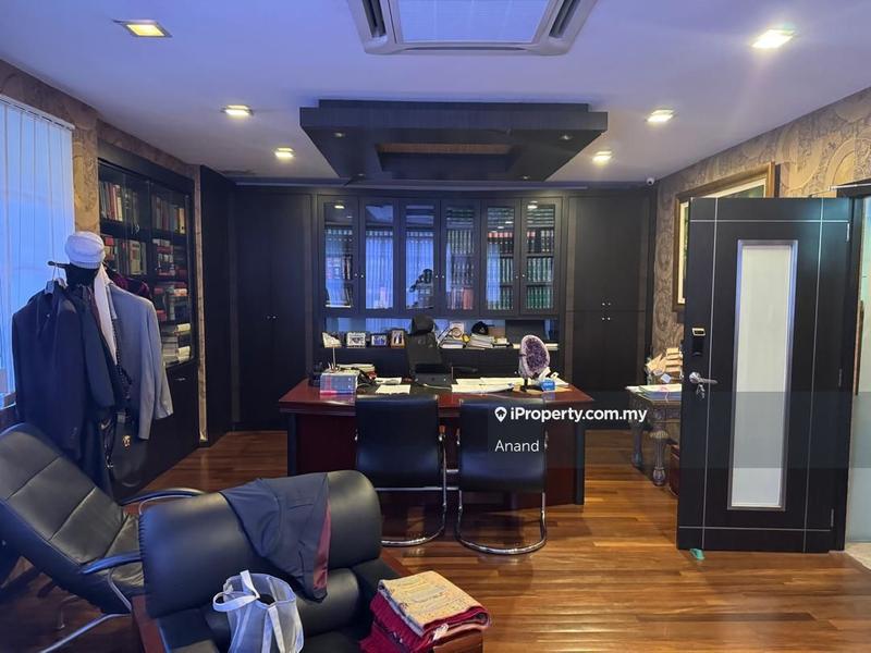 Shop / Office for Sale in Seksyen 8, Petaling Jaya by Anand - iProperty.com.my