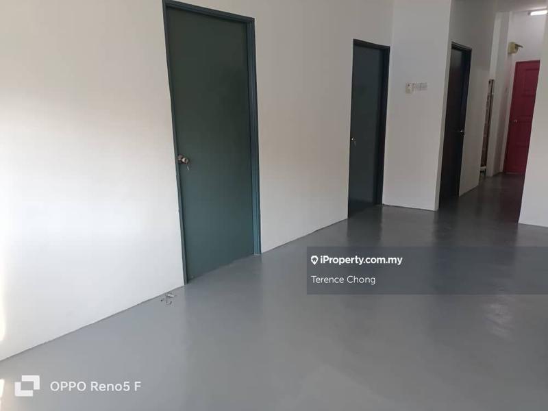 Rumah Pangsa untuk Dijual di Damai Utama oleh Terence Chong - iProperty.com.my