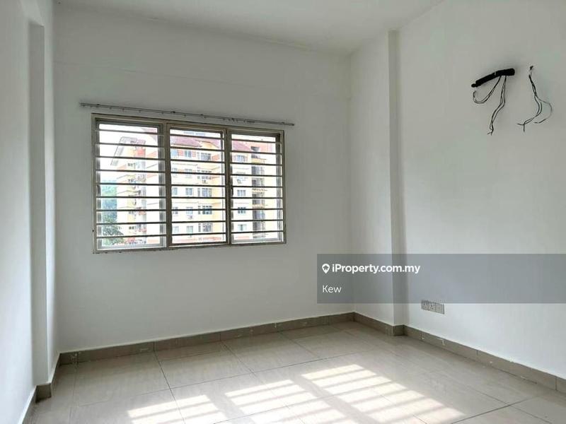 Pangsapuri untuk Dijual di Tiara Hatamas Apartment oleh Kew - iProperty.com.my