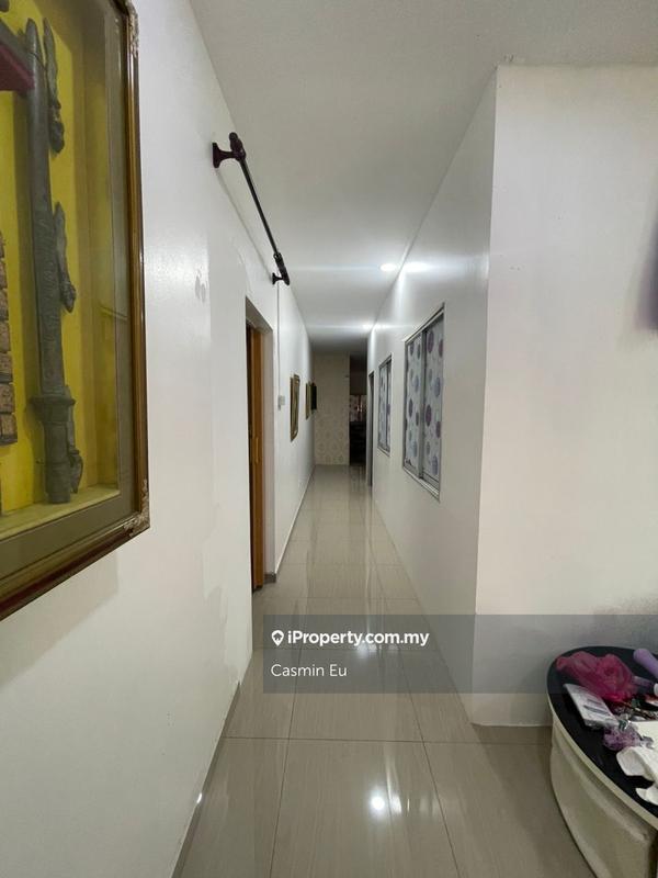 Kedai untuk Dijual di Bandar Uda Utama, Johor Bahru oleh Casmin Eu - iProperty.com.my