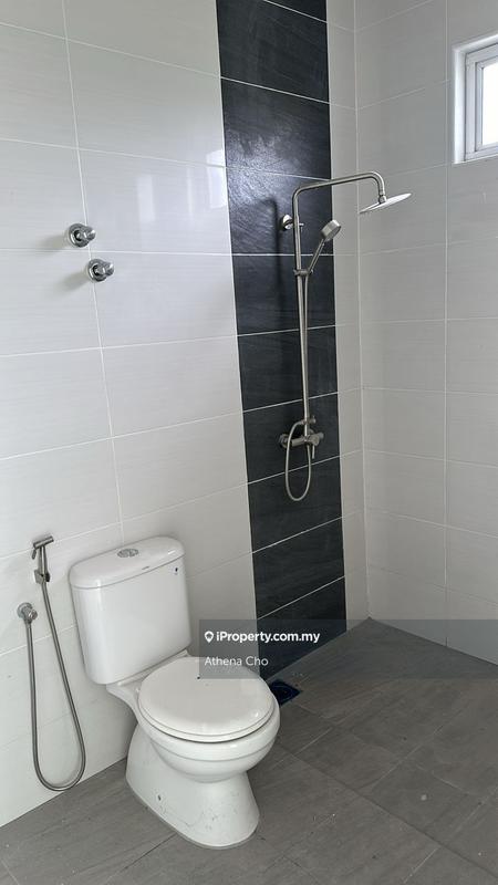 Rumah Berkembar untuk Dijual di Nilai Spring Villa, Nilai oleh Athena Cho - iProperty.com.my
