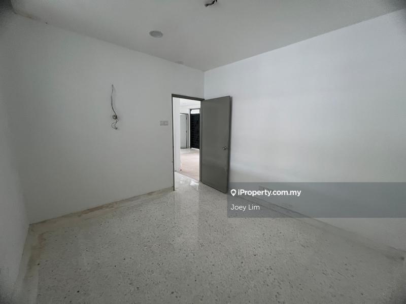 Bungalow House for Sale in Taman Seputeh, Seputeh by Joey Lim - iProperty.com.my